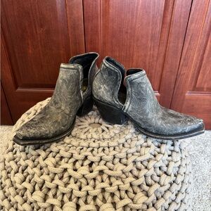 Ariat Dixon Distressed Black/Gray Leather Boots